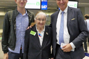  4 Three generations of the Loesche family on their way to the plant tour in Austria: Alexander, Anne and Dr. Thomas Loesche 