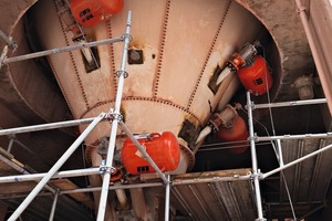  The lower silo cannons  