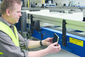  3 The Beumer Group increases efficiency and safety of their systems by using tablet computers 