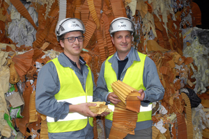  1 In future, Bertram Juritsch, Waste Management Director of w&amp;p Zement, and Florian Salzer, w&amp;p Zement Plant Manager in Wietersdorf, plan to save more CO2 emissions by using paper and cardboard waste 