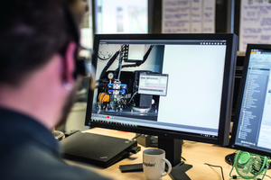  Vecoplan’s Live Service gives its maintenance technicians access to the controller or the control panel so that they can identify, analyse and eliminate errors in real time 
