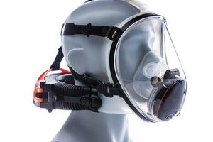  2 The CleanSpace Ultra version is designed for use in decontamination showers and first-aid applications 