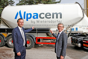  8 Bernhard Auer and Lutz Weber (right) pursue the goal of raising the profile of the new umbrella brand Alpacem in the Alps-Adriatic region 