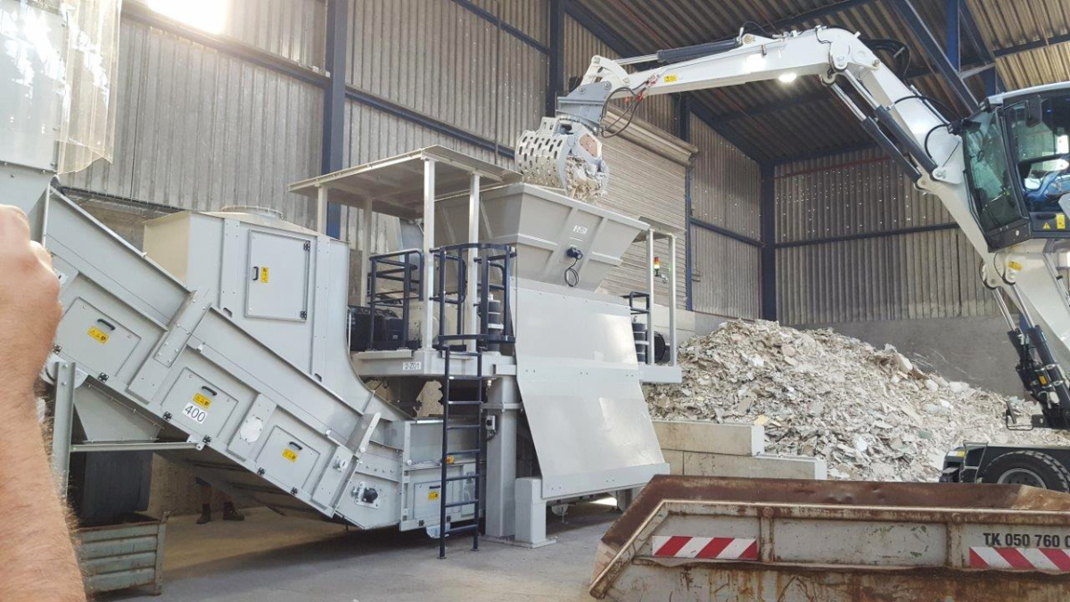 Recycling gypsum plasterboard Turning construction waste into a