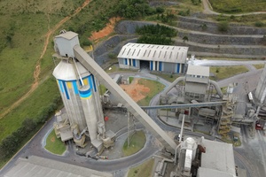  At the Xambioá plant of Votorantim Cimentos a pan conveyor will be replaced by an Aumund Bucket Apron Conveyor  