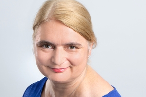  Dr. Petra Strunk<br />Editor-in-Chief<br /> 