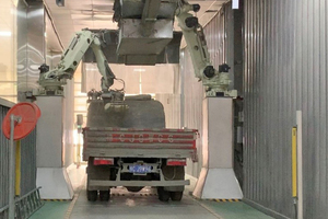  4 CUCC Luoyang’s automatic truck loading machine as viewed from the loading bay  