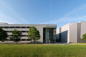  <div class="bildtext_en">1 Endress+Hauser expanded its level and pressure measurement production in Maulburg/Germany</div> 