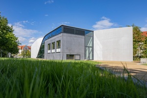  1 and 2 The Cube – the first building made of carbon reinforced concrete in Dresden 