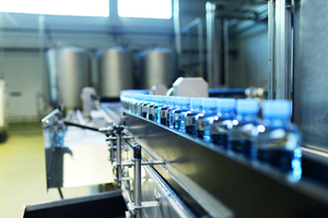  7 Aerzen’s oil-free compressed air technology ensures 100 % product purity – ideal for the food and beverage industry 