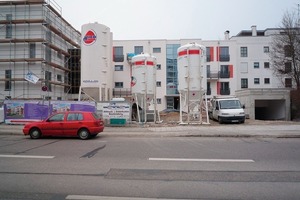  	Moderne, effiziente Baustelle mit Silos mit Trockenmörtel(Source/Quelle: m-tec) 