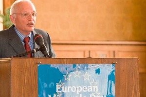  	EU Vicepräsident Günter Verheugen, Kommissar für Unternehmen und Industrie 