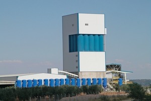  1	Fully automated mixing tower plant/Spain 