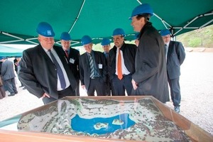  2	Presentation of the Bird Island Project during the Vapenka Certovy Schody quarry visit 