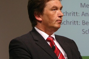  7	Dipl.-Ing. Ulrich Strotkamp 