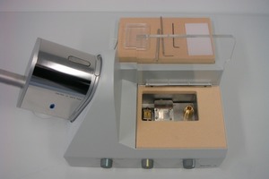  12	Loading Box with VCT 100 Shuttle, by means of HPM 100 frozen sample is loaded onto the sample holder 