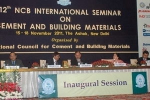  Dignitaries on dais: (l to r) Dr S C Sharma, Joint Director, NCB; Shri AshwaniPahuja, Director General, NCB; Chief Guest Shri Talleen Kumar, JointSecretary-IPP, Govt. of India; Smt. Vinita Singhania, Managing Director JKLakshmi Cement, President-CMA and Chairperson-NCB, A Venkatasubramanian,General Manager-NCB 