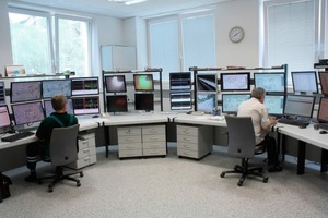  4	The team of operators has everything under control from one centralized control room. 