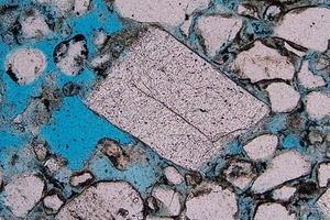  10 Detail image of a barite grain from specimen W9 