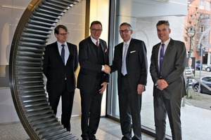  Renk and Loesche will market the drive concept COP together for the next 5 years. From the left: Dr. Thomas Illenseer, Dr. Thomas Loesche (both Loesche), Dipl.-Ing. Florian Hofbauer (CEO Renk), Dr.-Ing. Gottfried Braun (General Manager Special Gears Division, Renk) 