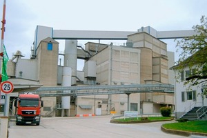  1 The “Atlas” cement plant in Paderborn has been producing cement since 1927. With new control technology, the plant is now saving a lot of energy while achieving consistent cement quality 