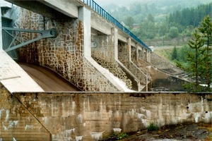  	AKR-Schäden an dem 44 Jahre alten Hunderfossen Dam (Norwegen, 2008) 