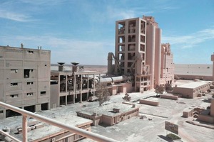  13 Al-Hawari Cement Plant owned by LCC • Zementwerk Al-Hawari von LCC  