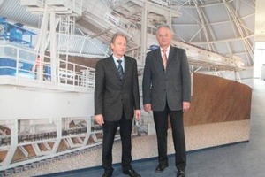  Karl-Heinz Fiegenbaum and Wolfgang Jung Managing Directors of SCHADE Lagertechnik GmbH in the new headquarters/Germany 