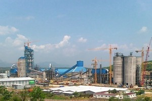  13 Jui Shin cement plant during construction 