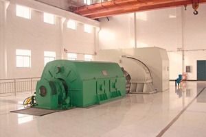  	18 MW Dampfturbine mit Generator  