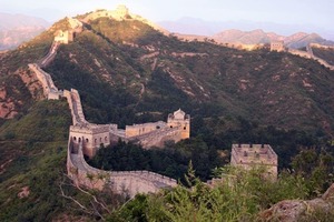  Auf mit Kalk behandeltem Boden gebaut: die Chinesische Mauer 