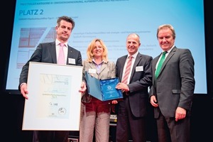  Umweltminister Franz Untersteller bei der Übergabe des Umweltpreises 2013 an Marianne Sommer, Geschäftsführerin der Garant-Filter GmbH. Rechts daneben Siegried Bleul (CFO Entecco Group) und Michael Auer (CEO Entecco Group) 