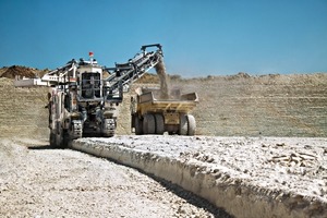  1 In the mine the Wirtgen 2500 SM cuts limestone with a working width of 2.5 m and a working depth of between 450 and 500 mm 