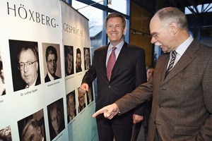  1	Christian Wulff, Prime Minister of Lower Saxony and Dr. Hans ­Andreas Brodersen, chairman of azb (from left) 