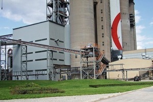  Conveying of alternative fuels at the Holcim plant at Béli Izvor 