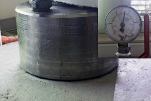  1 Waterproofing effect at a pressure of &gt; 1 bar 
