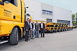  1 Taking collection of the new axle lines (from the left): Renato Ramella (Goldhofer’s Sales Manager Europe), Benjamin Bohnet (Fleet, Sales), Florina Bohnet (Marketing), Stefan Stich (Fleet Management) and Christian Letzner (Goldhofer’s Area Sales Manager) 
