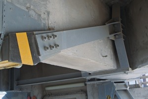  14 Anchor for post tensioning of secondary beams 