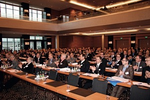 1 An interesting    spectrum of topics    for the audience