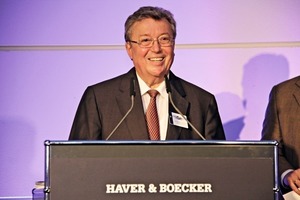 6 Dr. Reinhold Festge