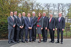 The new IWM committee (l. to r.): Peter Hartmann, Ludwig Soukup (Deputy Chairman), Alexis Pimpachiridis, Peter Bednarek, Michael Gieding (Deputy Chairman), Dr. Andreas Weier (Deputy Chairman), Heike Horn, Reimund Zeilnhofer, Dr. Hans-Joachim Riechers (MD), Carsten Beier. Not on the photograph: Peter Sarantis (Chairman), Prof. Hans-Ulrich Hummel, Bruno Reisch (Deputy Chairman)