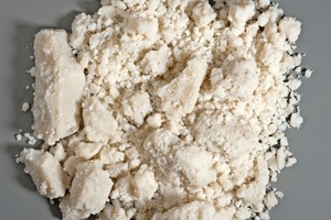 2 Solid, moist ­filter cake