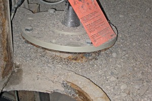 2 Challenging installation situation for the Micropilot FMR 56