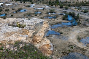 2 With its numerous small ponds, the quarry in Gerhausen bears a resemblance to the Siberian tundra