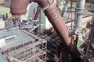 7 Lifting of the complete raw gas duct (“gooseneck”) over the filter