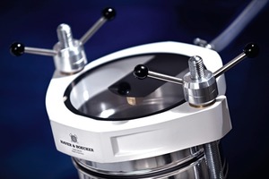 4 The design and function of the lid has been specifically developed. The wide-spreading spray diffuser is elegantly integrated into the cover, offering improved handling