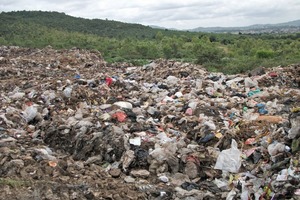 Assorted and shredded domestic waste can be used in cement plants as an alternative fuel