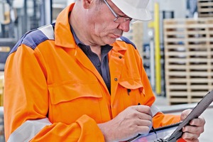 4 Remote-Service allows operating problems to be detected and removed efficiently. The Haver Service-Pad can play a central role here