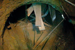 1 Safety scaffolding destroyed by debris impact