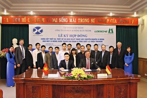 Xuan Thanh Cement JSC, Ha Nam, at the signing ceremony with Loesche for the cement grinding plant Xuan Thanh 2 – Ha Nam